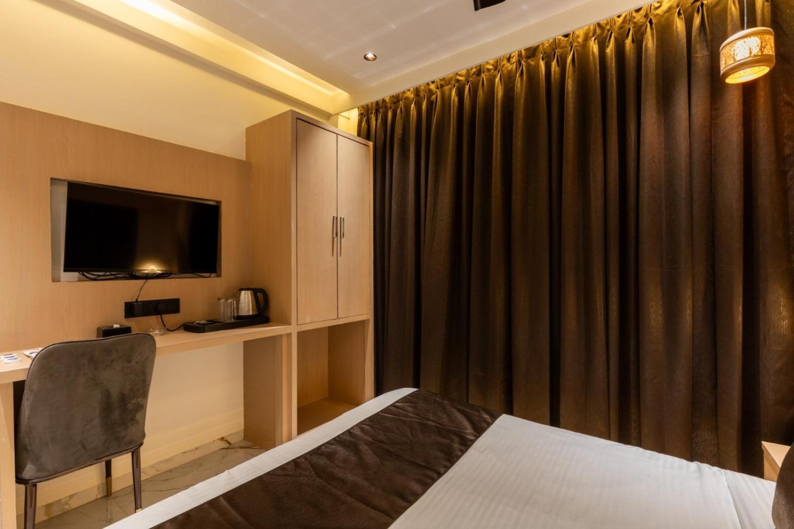 Hotel Windsor Castle Mumbai Exterior foto
